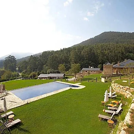 Hotel Areal Viveiro